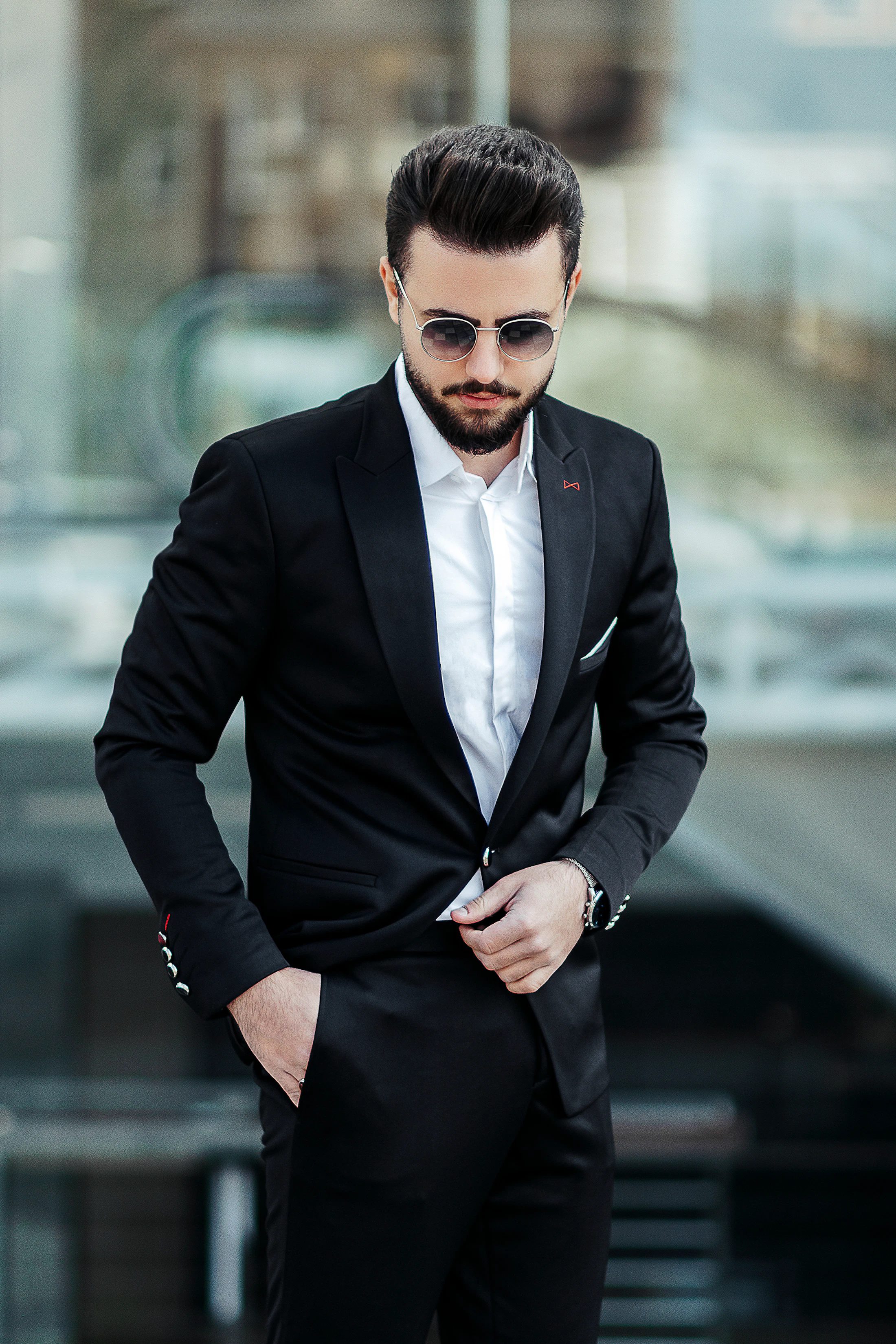 What men should wear to a Pakistani wedding in the UK